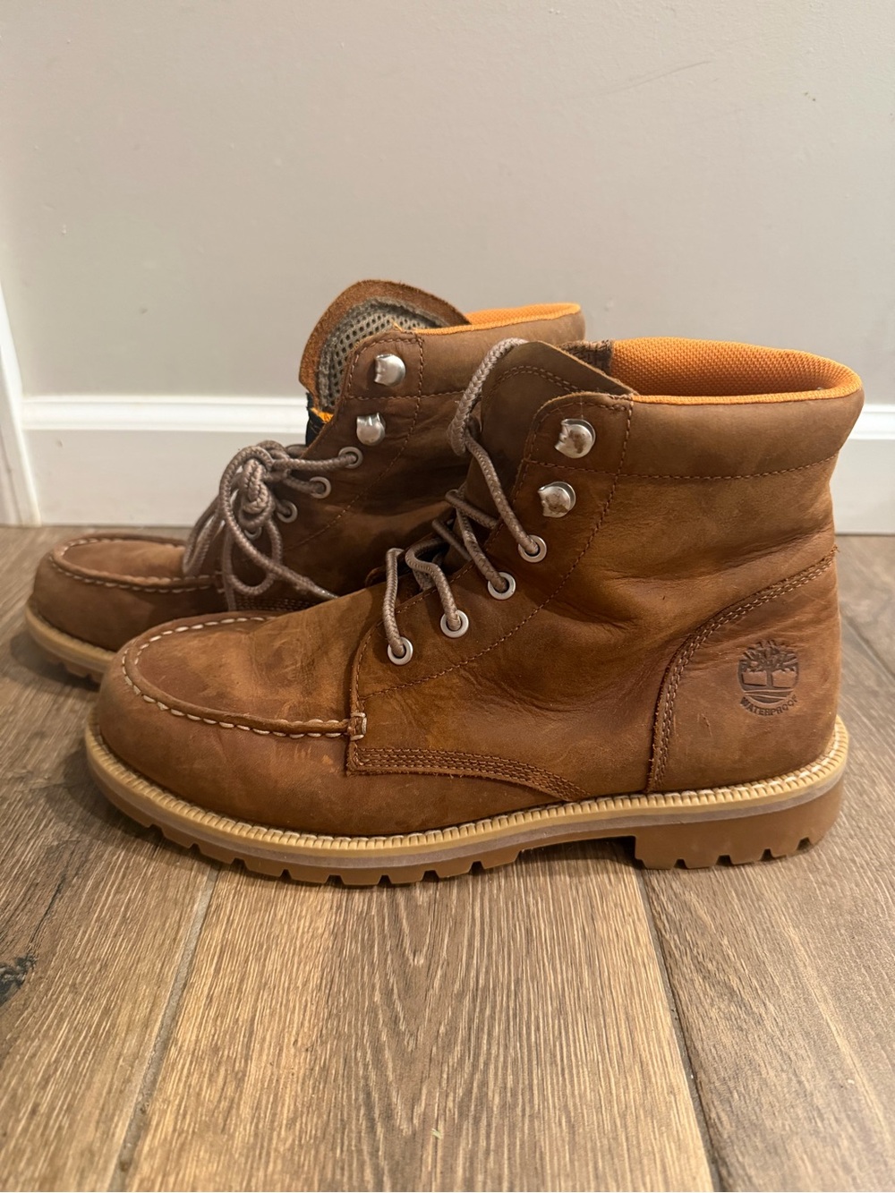 Timberland Brown Leather Moc-Toe Lace-Up Work Boots with Orange Collar
